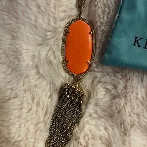 Kendra Scott necklace